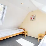 Apartman Maja *
