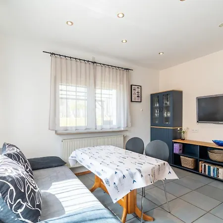 Apartman Maja *